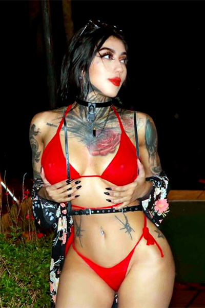 Cam girl AlexHadid from LiveJasmin.com