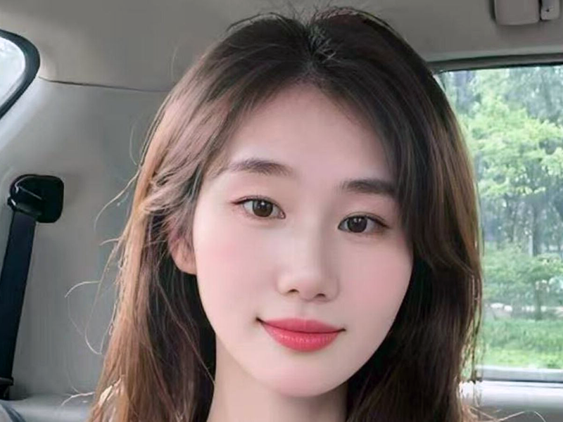 Cam girl YingBao from LiveJasmin.com